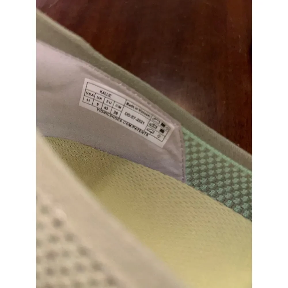 Vionic Kallie women’s knit slip-on comfort flats green (size 11)